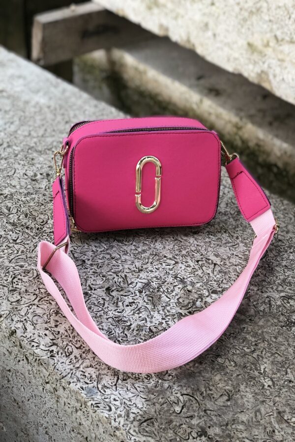 Women's Fuchsia J Detail Box-Shaped Two-Compartment Shoulder Bag